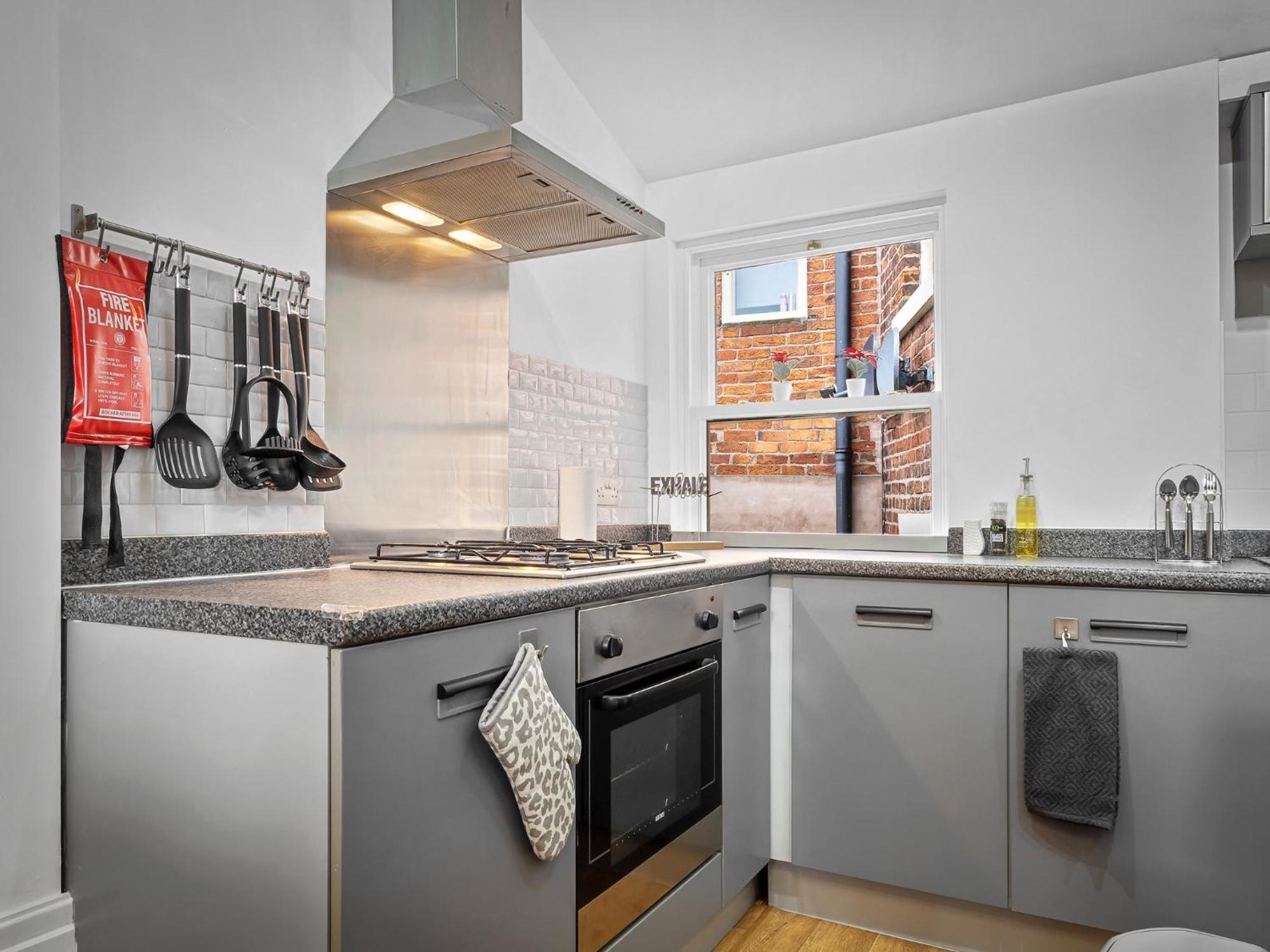 Preston Serviced Apartment - Estatevision Ngoại thất bức ảnh